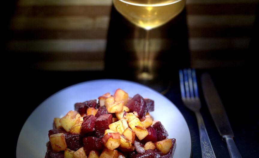 Patate e barbabietole in padella