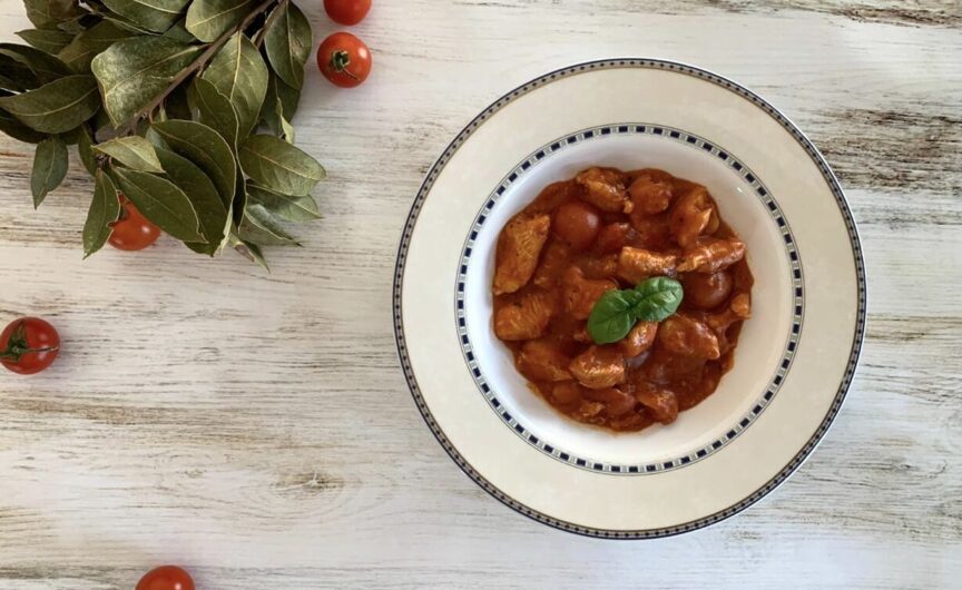 Pollo alla cacciatora: la ricetta tradizionale per un piatto saporito e nutriente